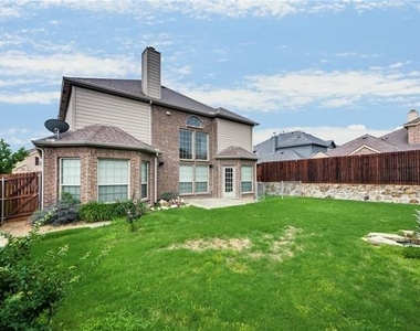 13909 Blueberry Hill Drive - Photo Thumbnail 20