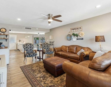 3209 S Los Feliz Drive - Photo Thumbnail 18