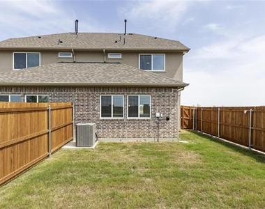 1060 Happy Holly Road - Photo Thumbnail 27