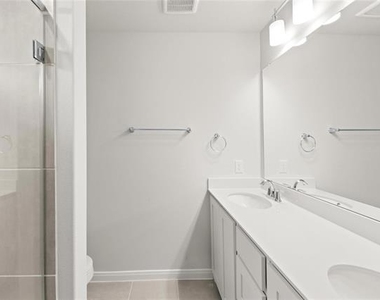1060 Happy Holly Road - Photo Thumbnail 24