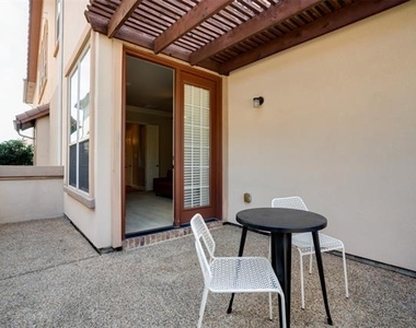 6961 Bella Vista - Photo Thumbnail 17