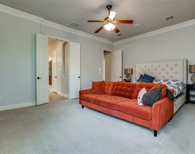 6961 Bella Vista - Photo Thumbnail 8