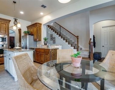 6961 Bella Vista - Photo Thumbnail 4