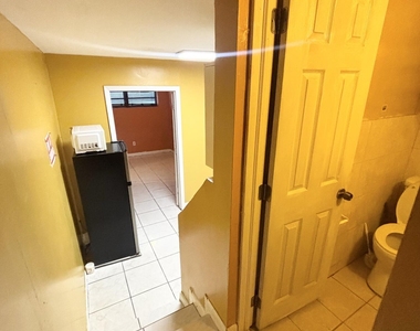 1885 Ne 177th Street - Photo Thumbnail 12