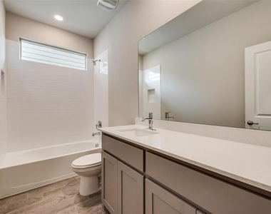 2441 Bellatrix Drive - Photo Thumbnail 12