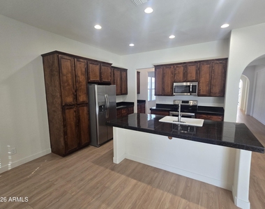 20849 W Werner Place - Photo Thumbnail 4