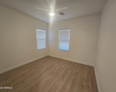 20849 W Werner Place - Photo Thumbnail 18