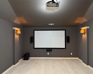 1405 Pitaya Drive - Photo Thumbnail 27