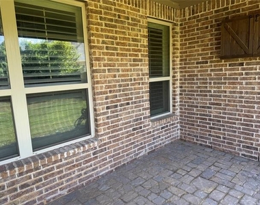 1405 Pitaya Drive - Photo Thumbnail 30