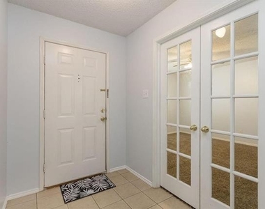 4606 Green Meadow Drive - Photo Thumbnail 4