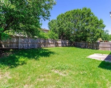 4606 Green Meadow Drive - Photo Thumbnail 21