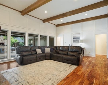 6423 Redpine Road - Photo Thumbnail 2