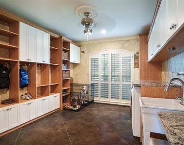 6423 Redpine Road - Photo Thumbnail 9