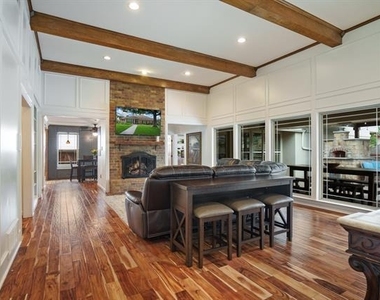 6423 Redpine Road - Photo Thumbnail 5