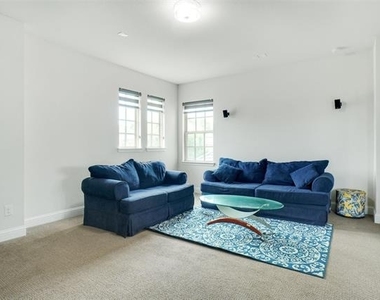 2404 Palmetto Way - Photo Thumbnail 32