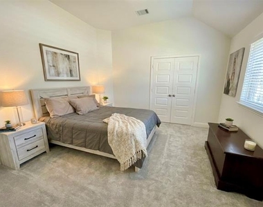 518 Overton Avenue - Photo Thumbnail 11