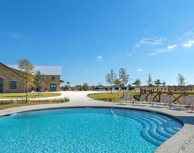 518 Overton Avenue - Photo Thumbnail 16