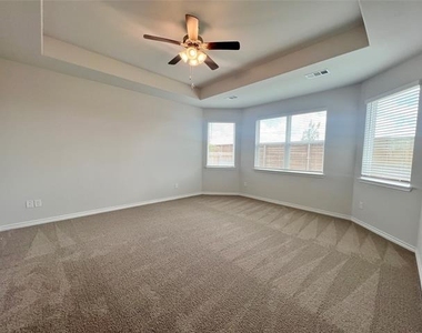 5021 Chital Drive - Photo Thumbnail 12