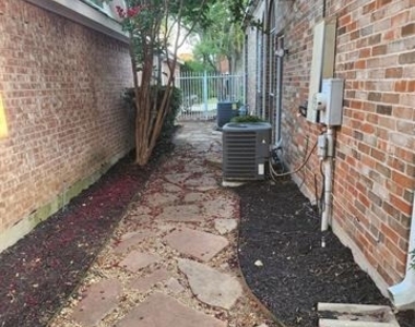 4175 Midrose Trail - Photo Thumbnail 12