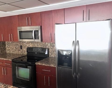1251 Nw 123rd Avenue - Photo Thumbnail 4