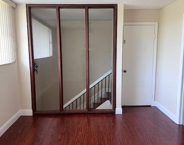 1251 Nw 123rd Avenue - Photo Thumbnail 13
