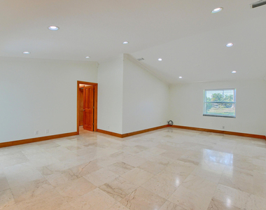 2334 Timbercreek Circle Nw - Photo Thumbnail 11