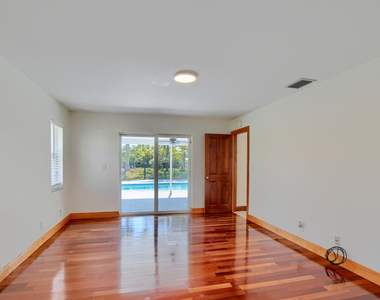 2334 Timbercreek Circle Nw - Photo Thumbnail 24