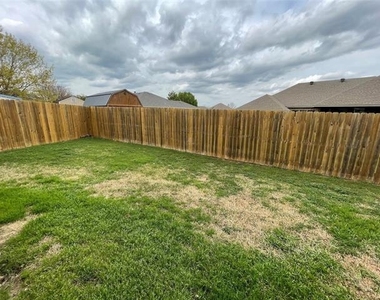 705 Rambling Court - Photo Thumbnail 13