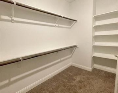 11000 Glover Lane - Photo Thumbnail 22