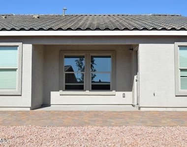 2367 N Oakmont Lane - Photo Thumbnail 23