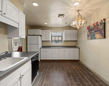 1001 S Roosevelt Street - Photo Thumbnail 9