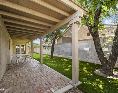 1001 S Roosevelt Street - Photo Thumbnail 20