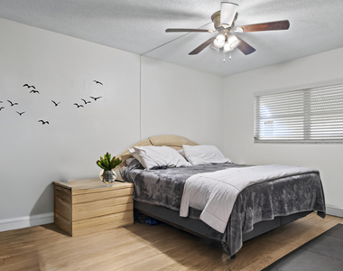 899 Se 2nd Avenue - Photo Thumbnail 10