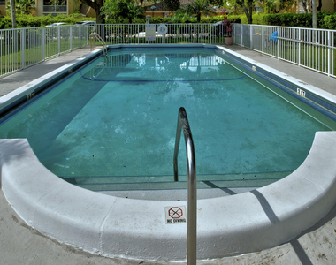 899 Se 2nd Avenue - Photo Thumbnail 23