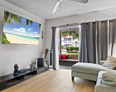 899 Se 2nd Avenue - Photo Thumbnail 7
