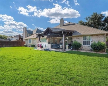 3405 Lauren Way - Photo Thumbnail 13