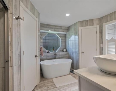 3405 Lauren Way - Photo Thumbnail 6
