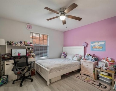 3405 Lauren Way - Photo Thumbnail 12
