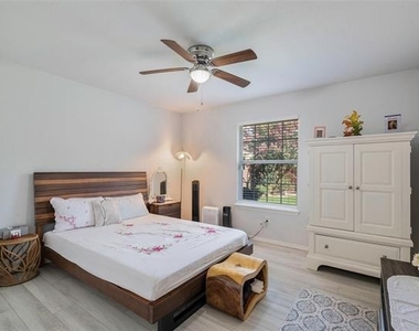 3405 Lauren Way - Photo Thumbnail 10