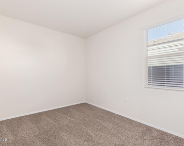 3108 N 309th Drive - Photo Thumbnail 12