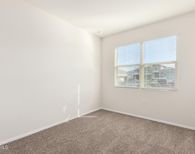 3108 N 309th Drive - Photo Thumbnail 15