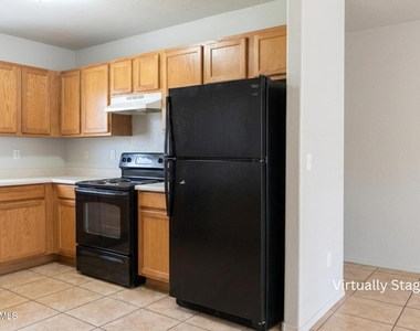 9950 W Lynx Drive - Photo Thumbnail 3