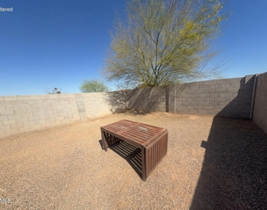 9950 W Lynx Drive - Photo Thumbnail 7