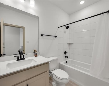 528 4th Street - Photo Thumbnail 20