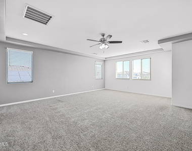 14049 W Desert Hollow Drive - Photo Thumbnail 24