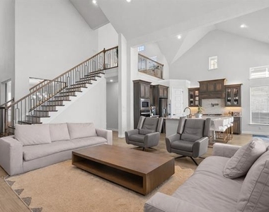 4428 Mill Pond Drive - Photo Thumbnail 13