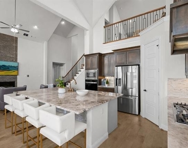 4428 Mill Pond Drive - Photo Thumbnail 10
