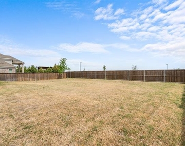 4428 Mill Pond Drive - Photo Thumbnail 31