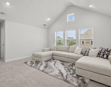 4428 Mill Pond Drive - Photo Thumbnail 24