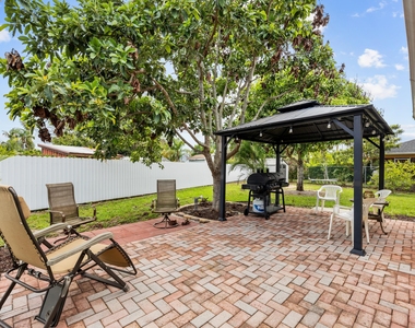 265 Sw Dalton Circle - Photo Thumbnail 20